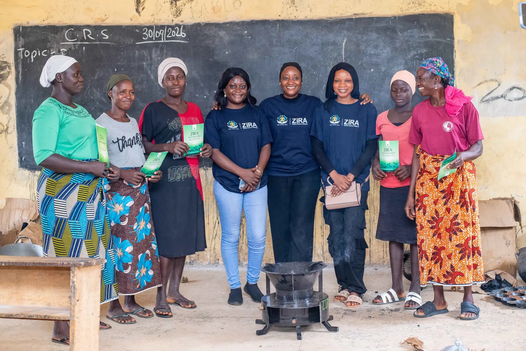 Women and ZiRA team members after the cookstove session